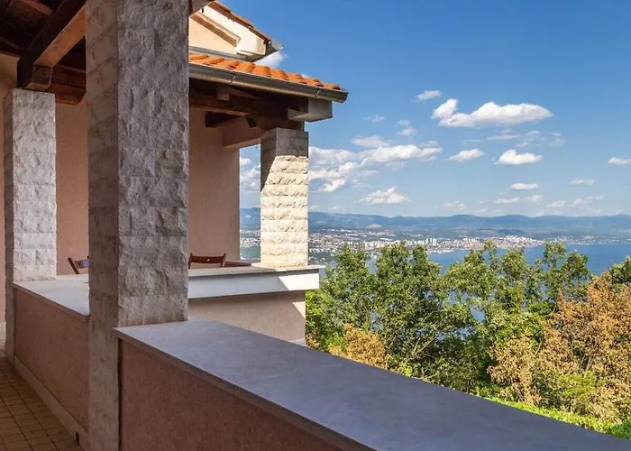 Milli Comfortable Apartment Opatija